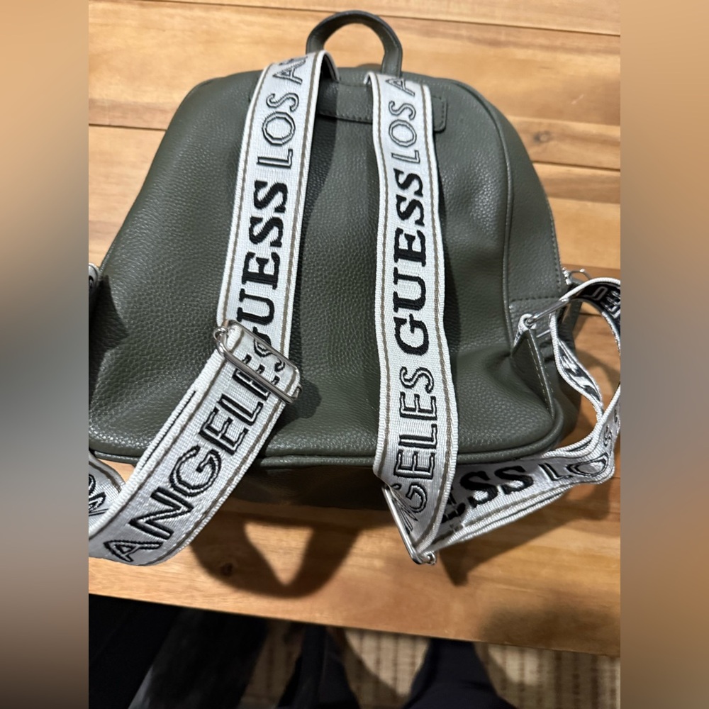 Guess Mini Backpack - image 3